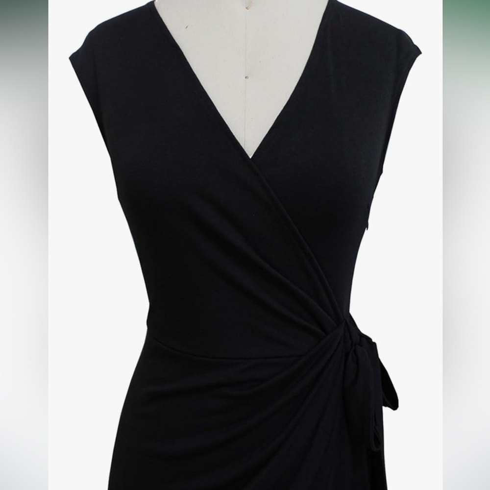 Elegant Black Wrap Midi Dress - Picture 4 of 7